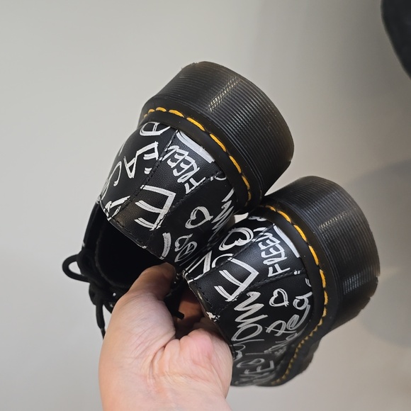 Dr.Martens 1461 Script Peace Love Freedom Black Oxford Shoes - Picture 8 of 11